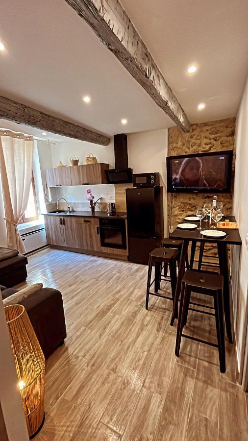 Appartement T2 Centre Village Cucuron Kültér fotó
